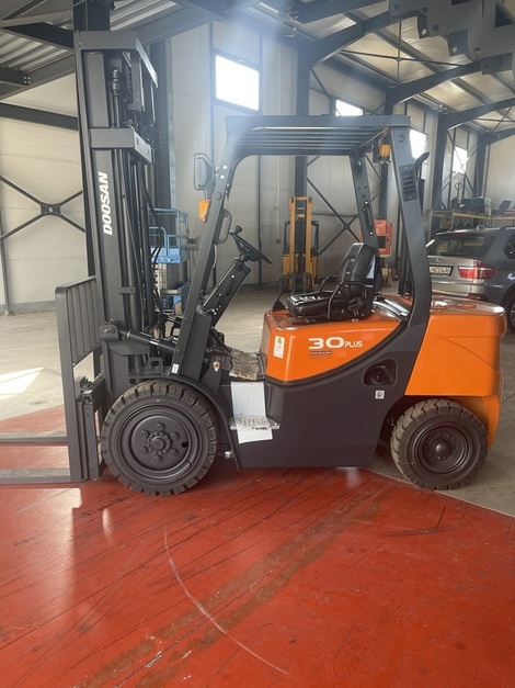 DOOSAN D30GP